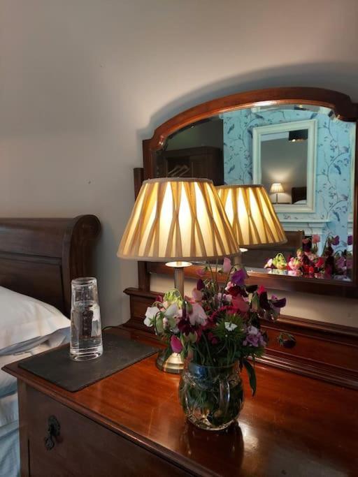 The West Wing Bed & Breakfast Whitford Dış mekan fotoğraf